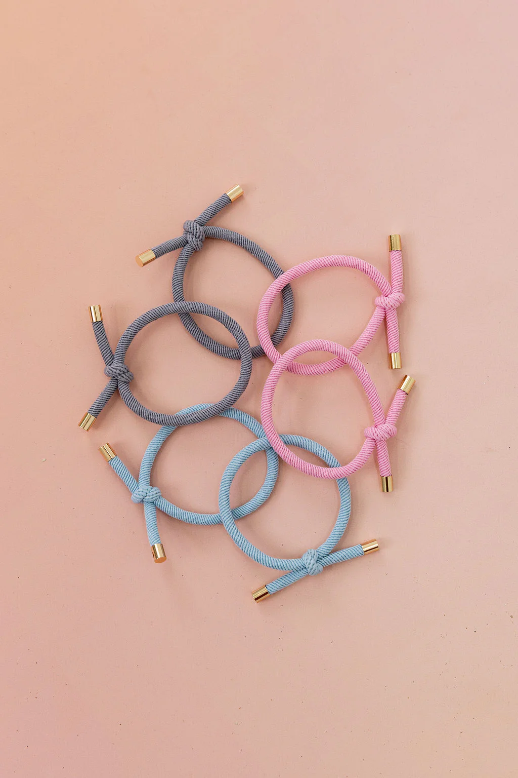 6 Pack Hair Ties in Pastel - Image 4