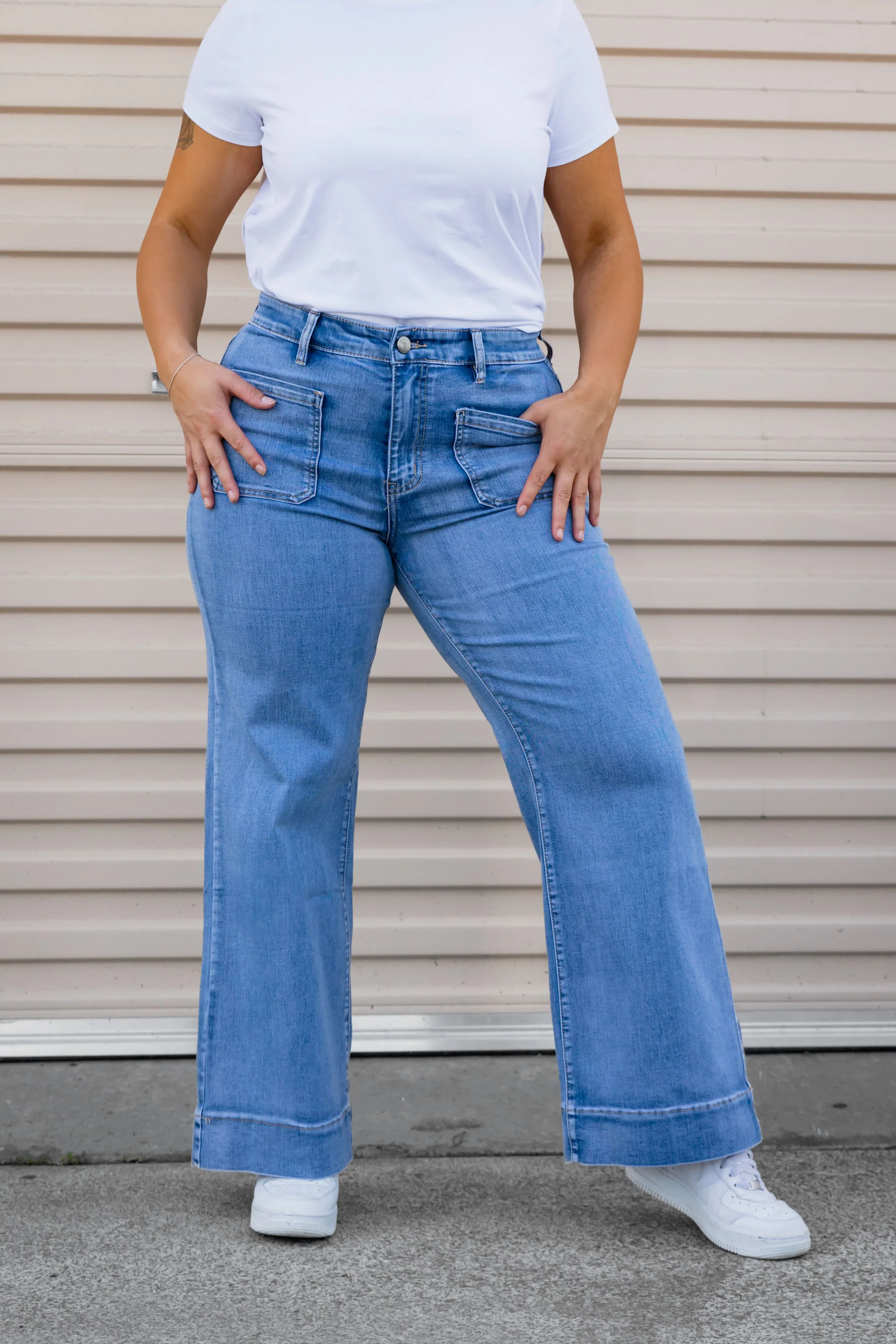 Elton High Waisted Retro Jeans - Image 2