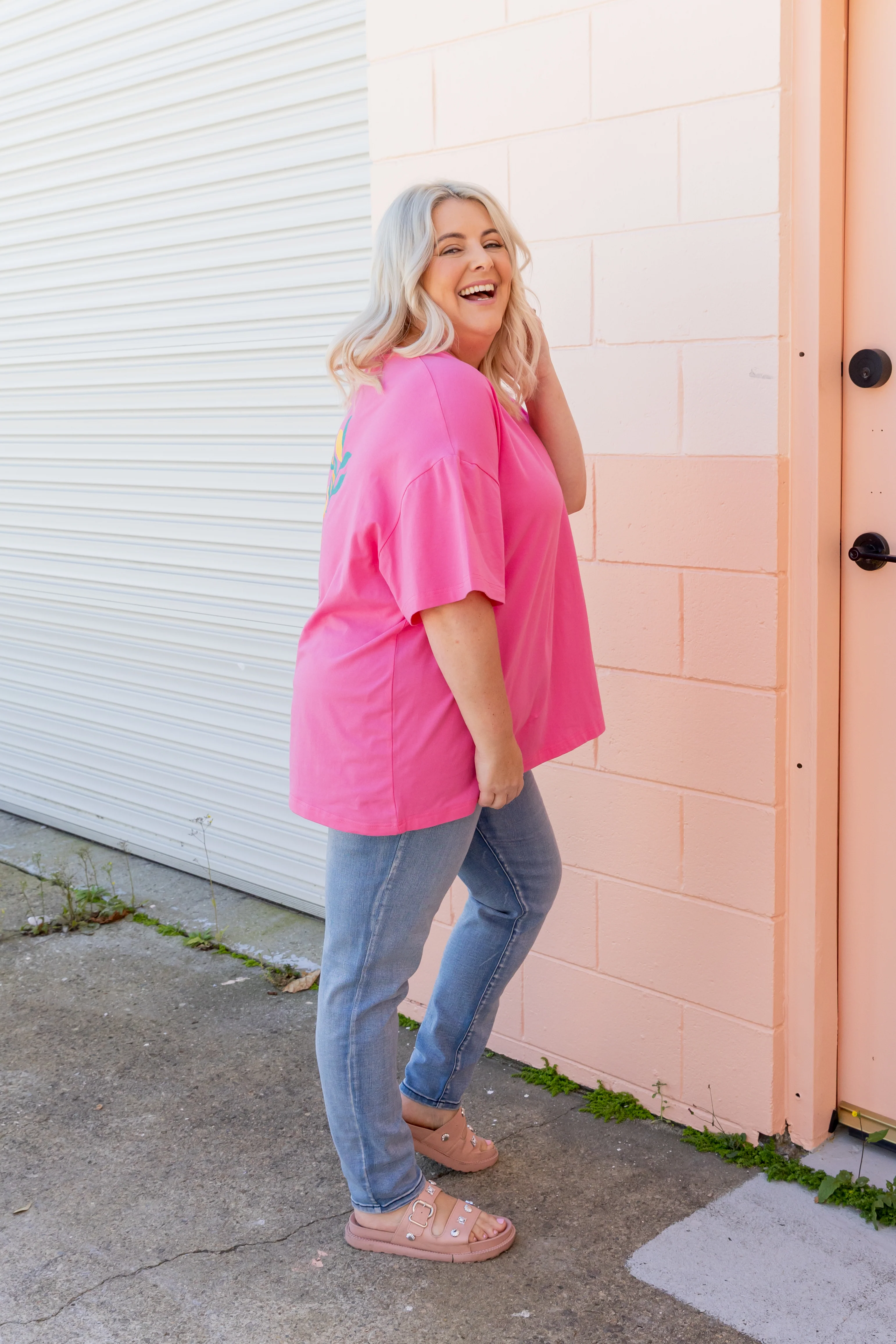 Alfie Oversized Tee In La Dolce Vita - Image 15