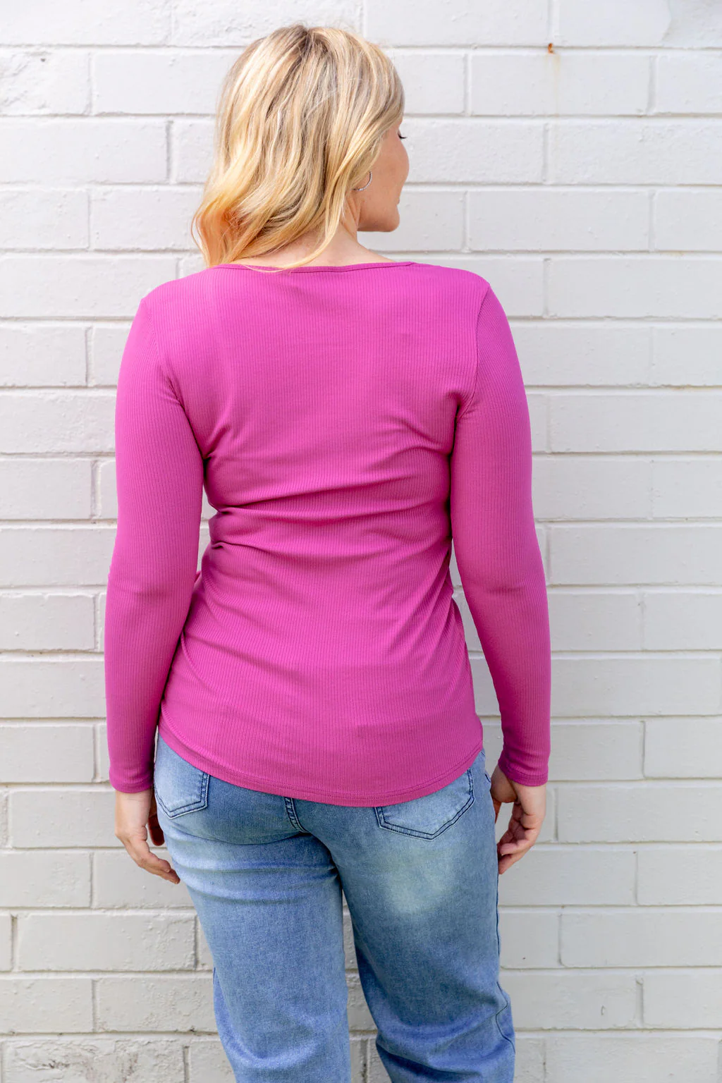 Billi Long Sleeve Rib Tee in Fuchsia - Image 10