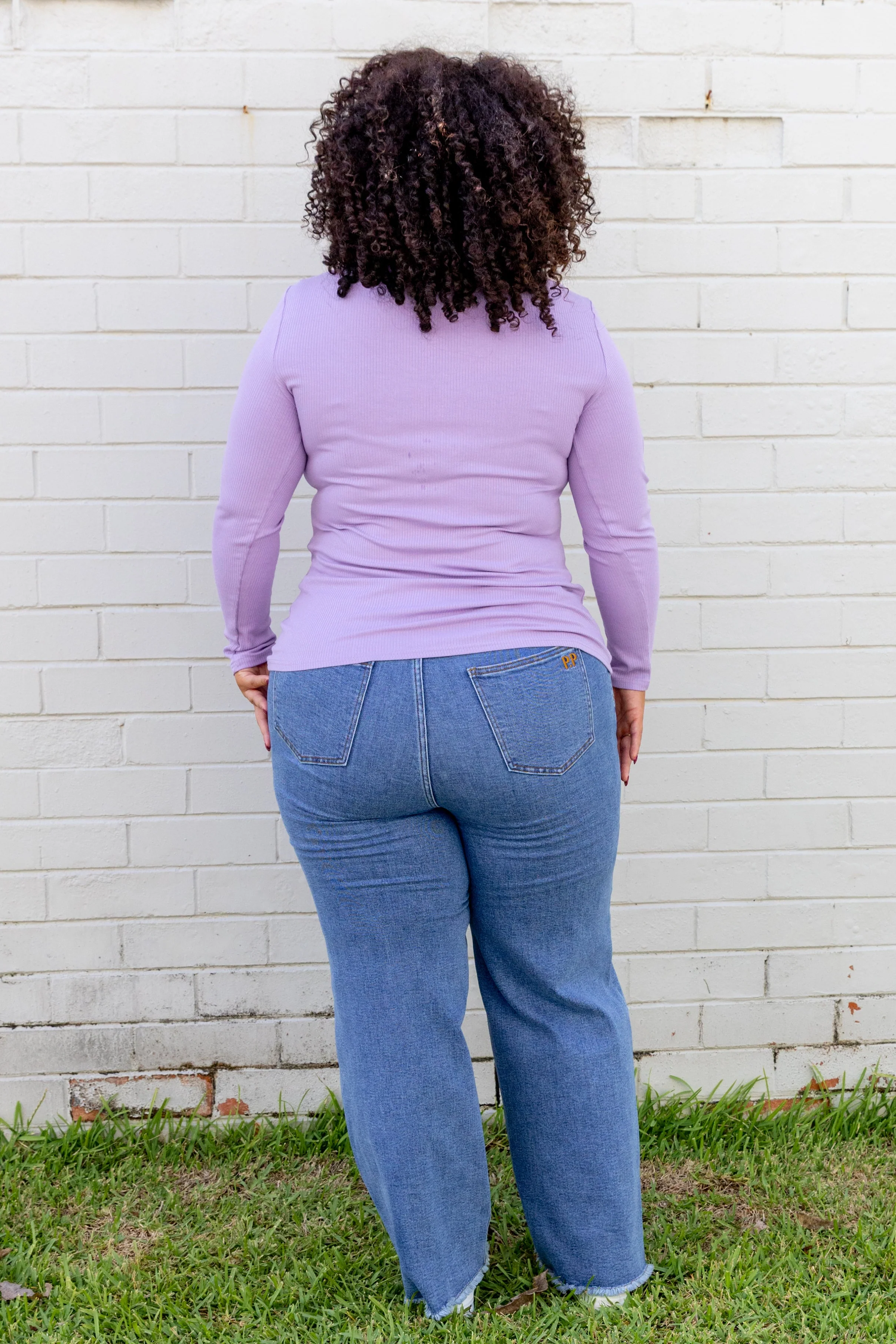Billi Long Sleeve Rib Tee in Lavender - Image 13