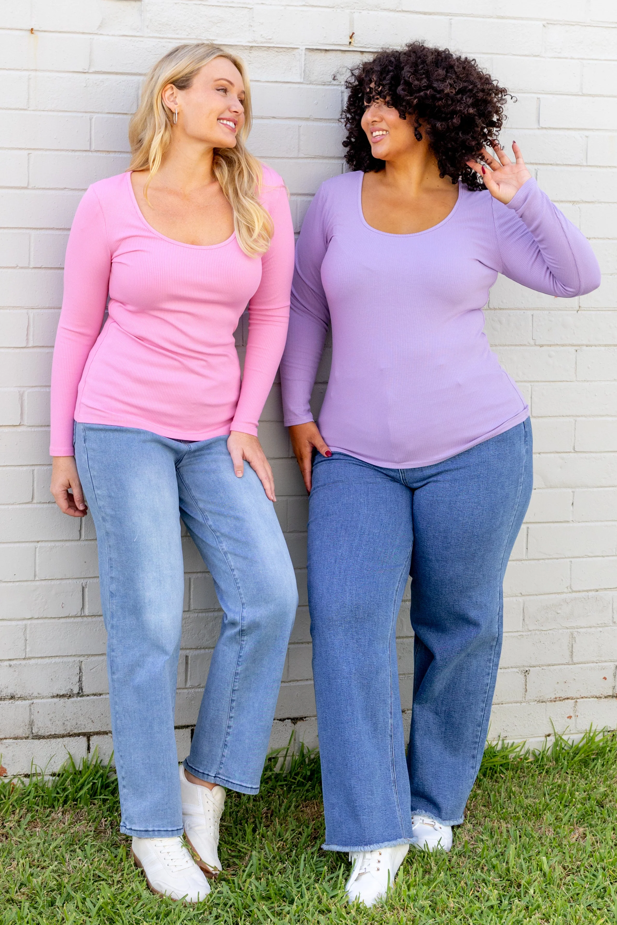 Billi Long Sleeve Rib Tee in Lavender - Image 16