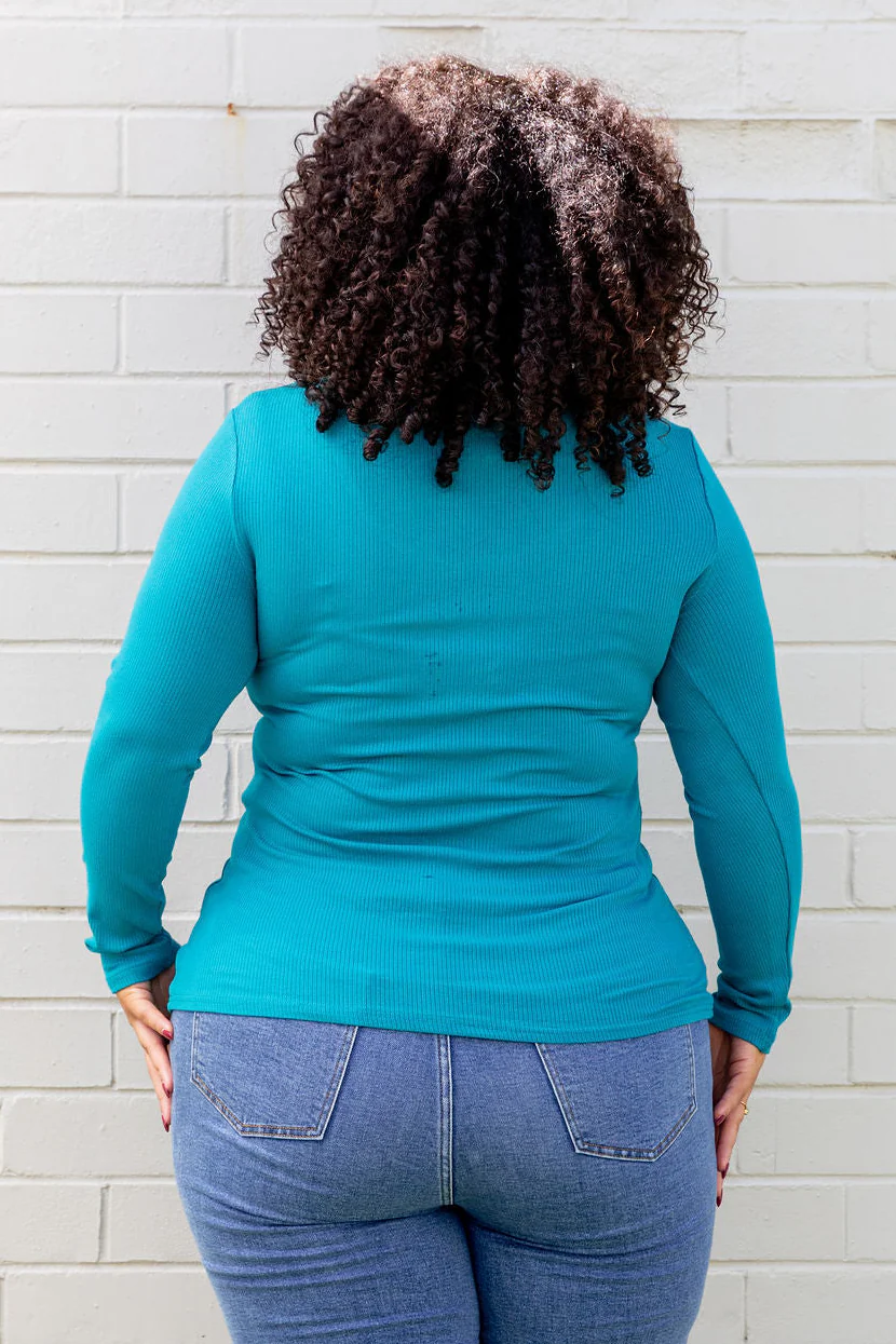 Billi Long Sleeve Rib Tee in Teal - Image 12