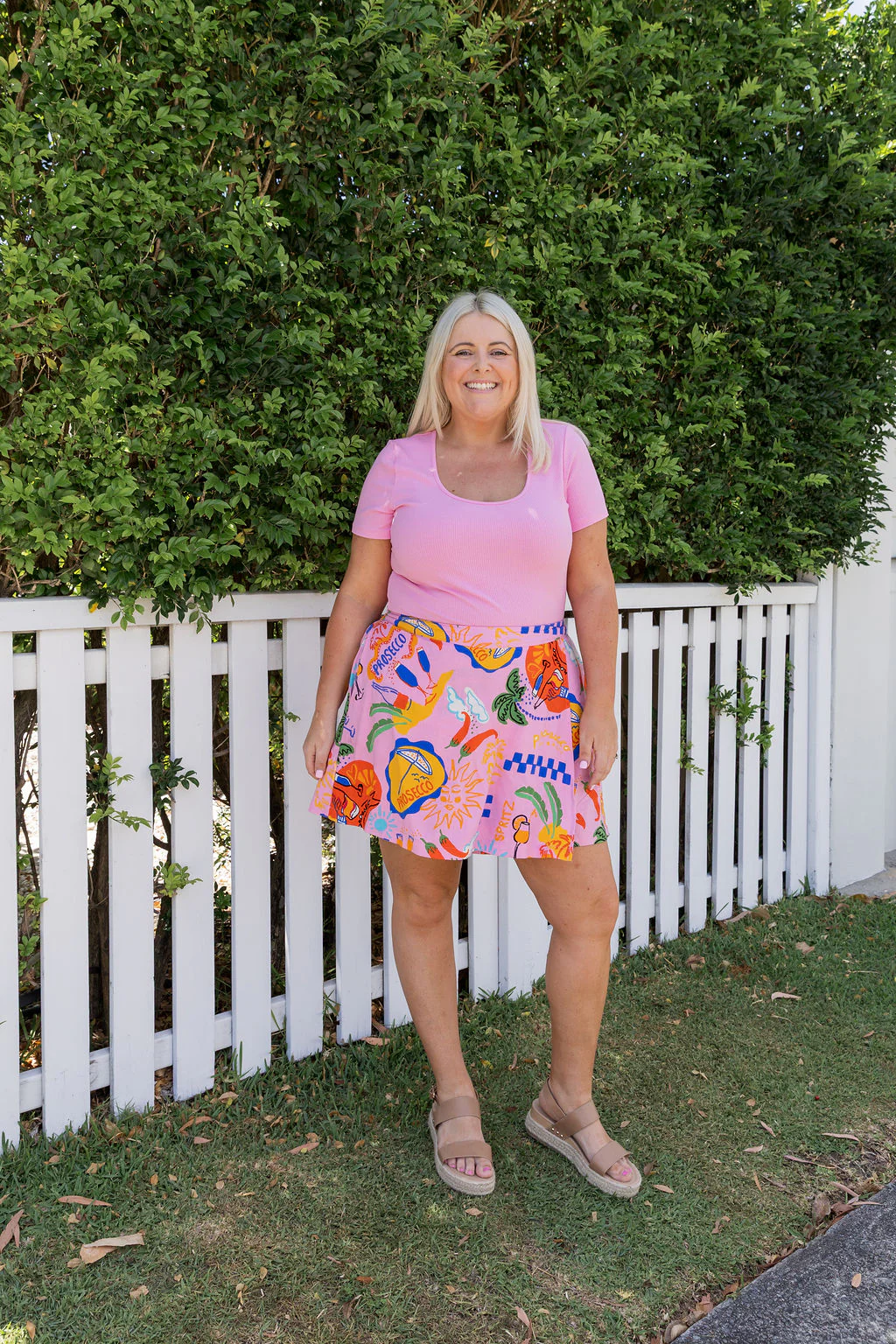 Billi Rib Tee in Barbie Pink - Image 3