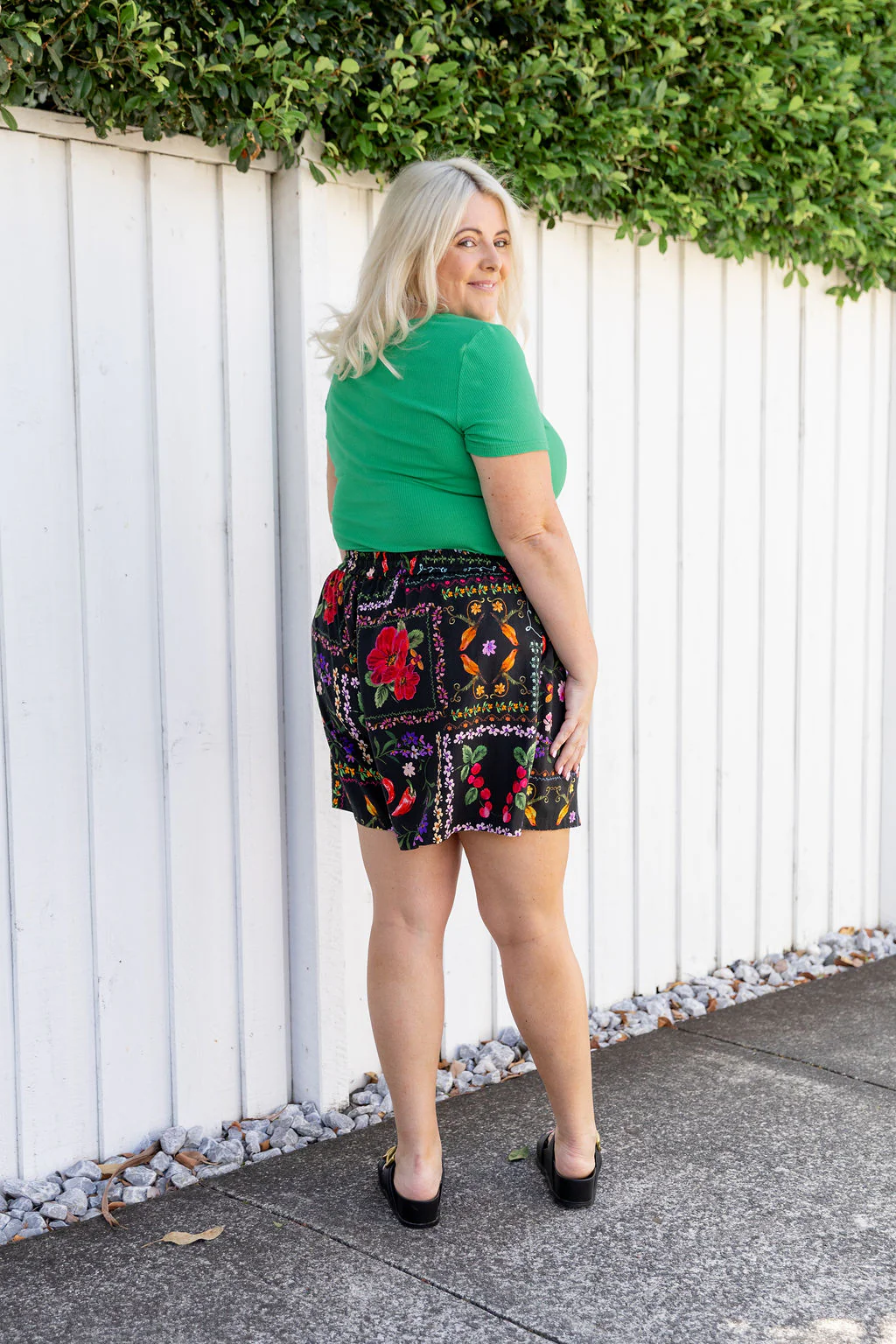 Billi Rib Tee in Green - Image 7