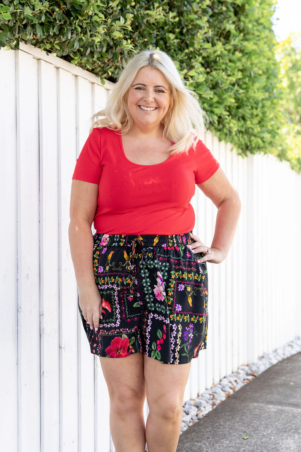 Billi Rib Tee in Red - Image 4