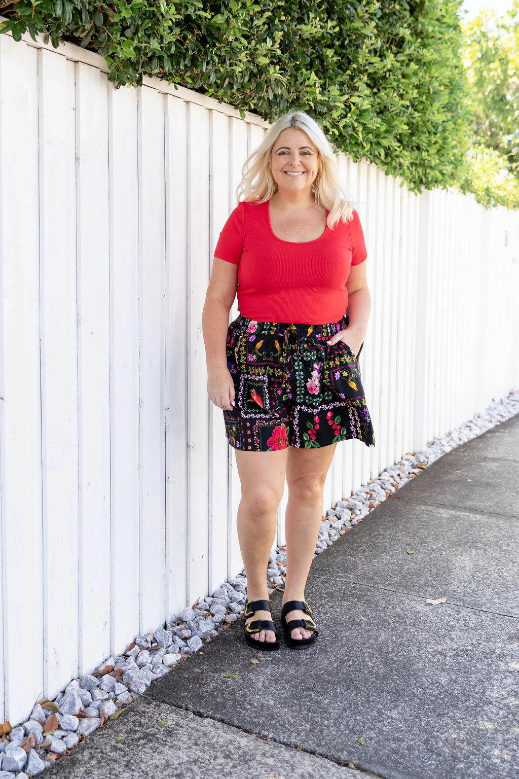 Billi Rib Tee in Red - Image 5