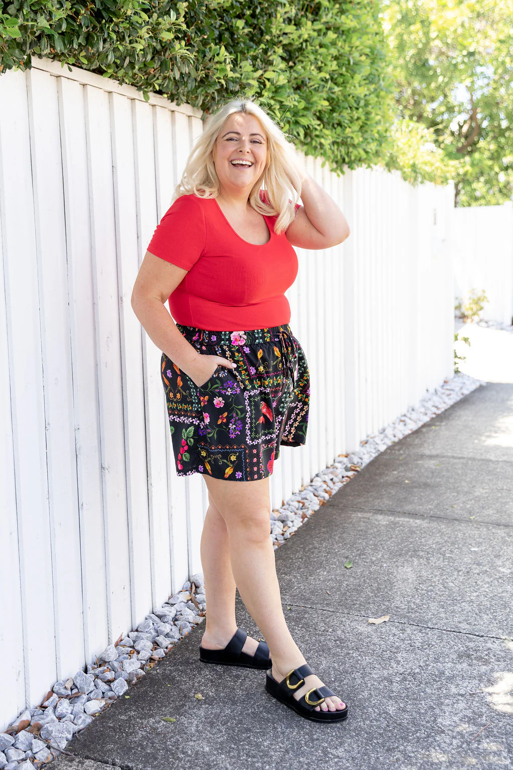 Billi Rib Tee in Red - Image 8