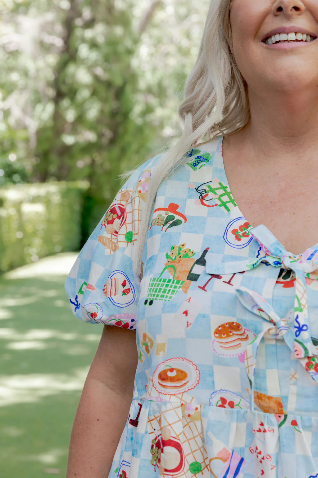 Birdie Linen Blend Top in Picnic - Image 9