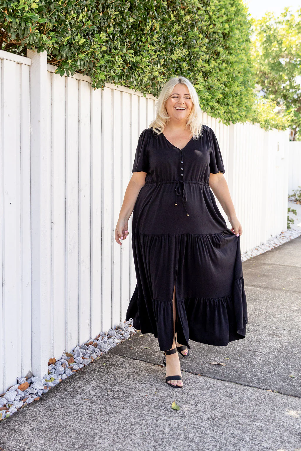 Bonnie Maxi Dress in Black - Image 3