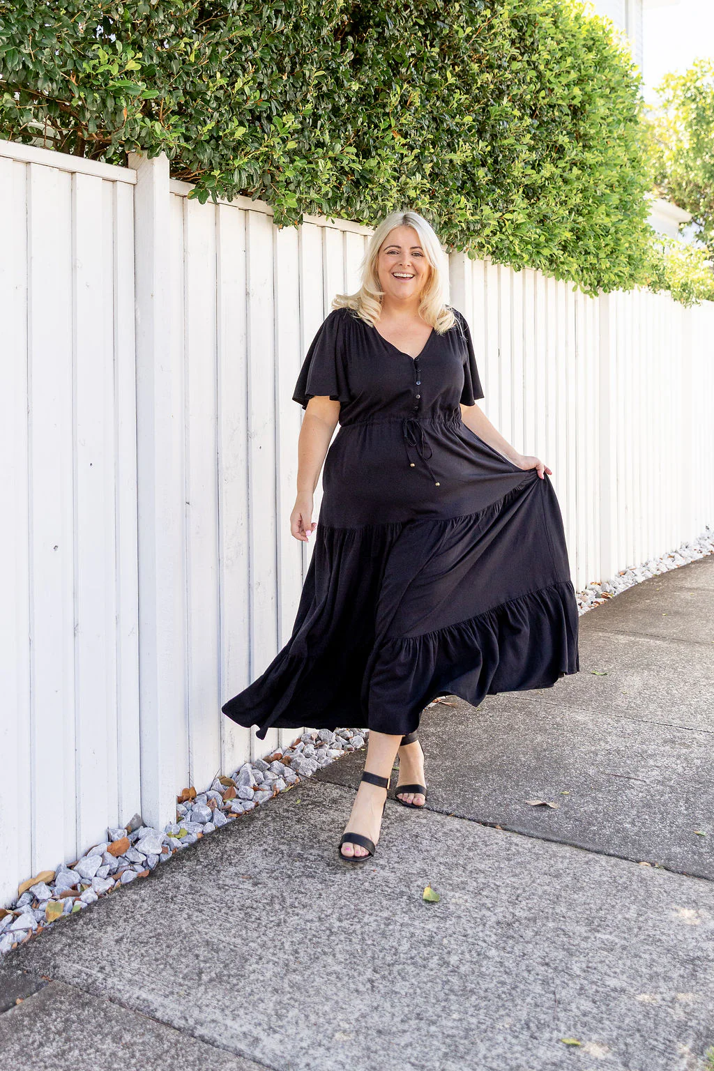 Bonnie Maxi Dress in Black - Image 4
