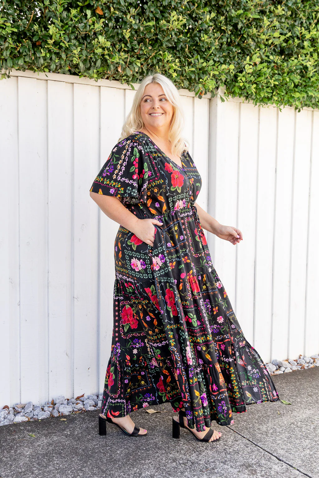 Bonnie Maxi Dress in Sweet Bee - Image 4