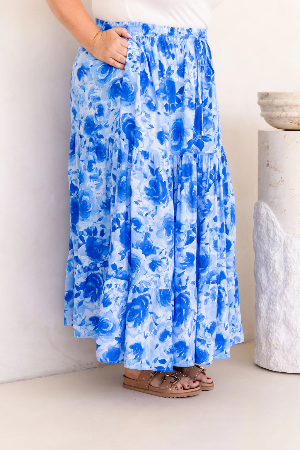 Carrie Skirt In Blue Roses - Image 8