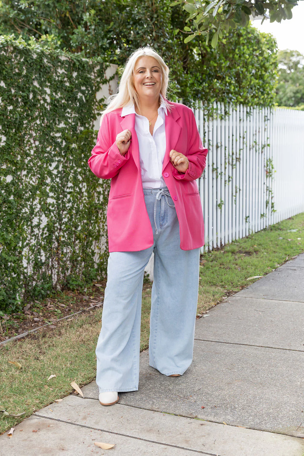 Celine Blazer in Fuchsia - Image 4