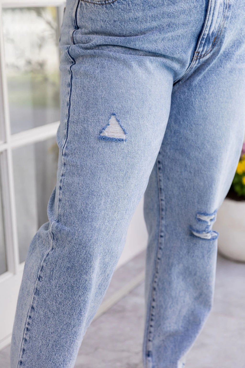 Cerys Jeans in Light Blue Acid Wash - Image 20