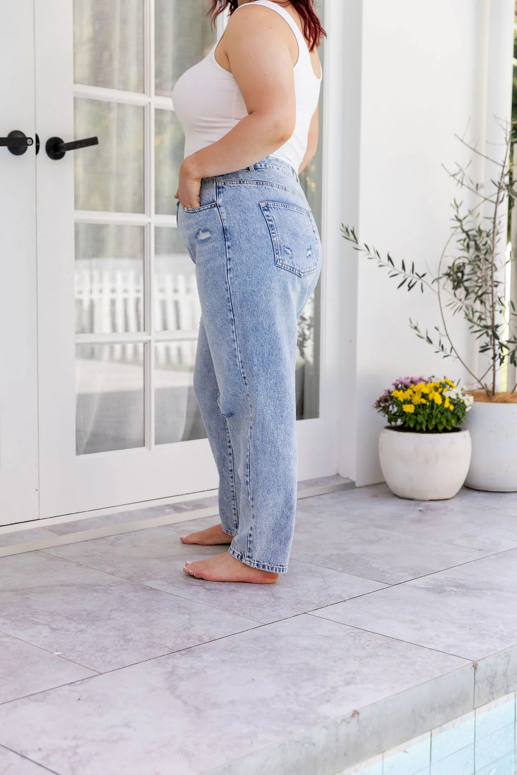 Cerys Jeans in Light Blue Acid Wash - Image 23