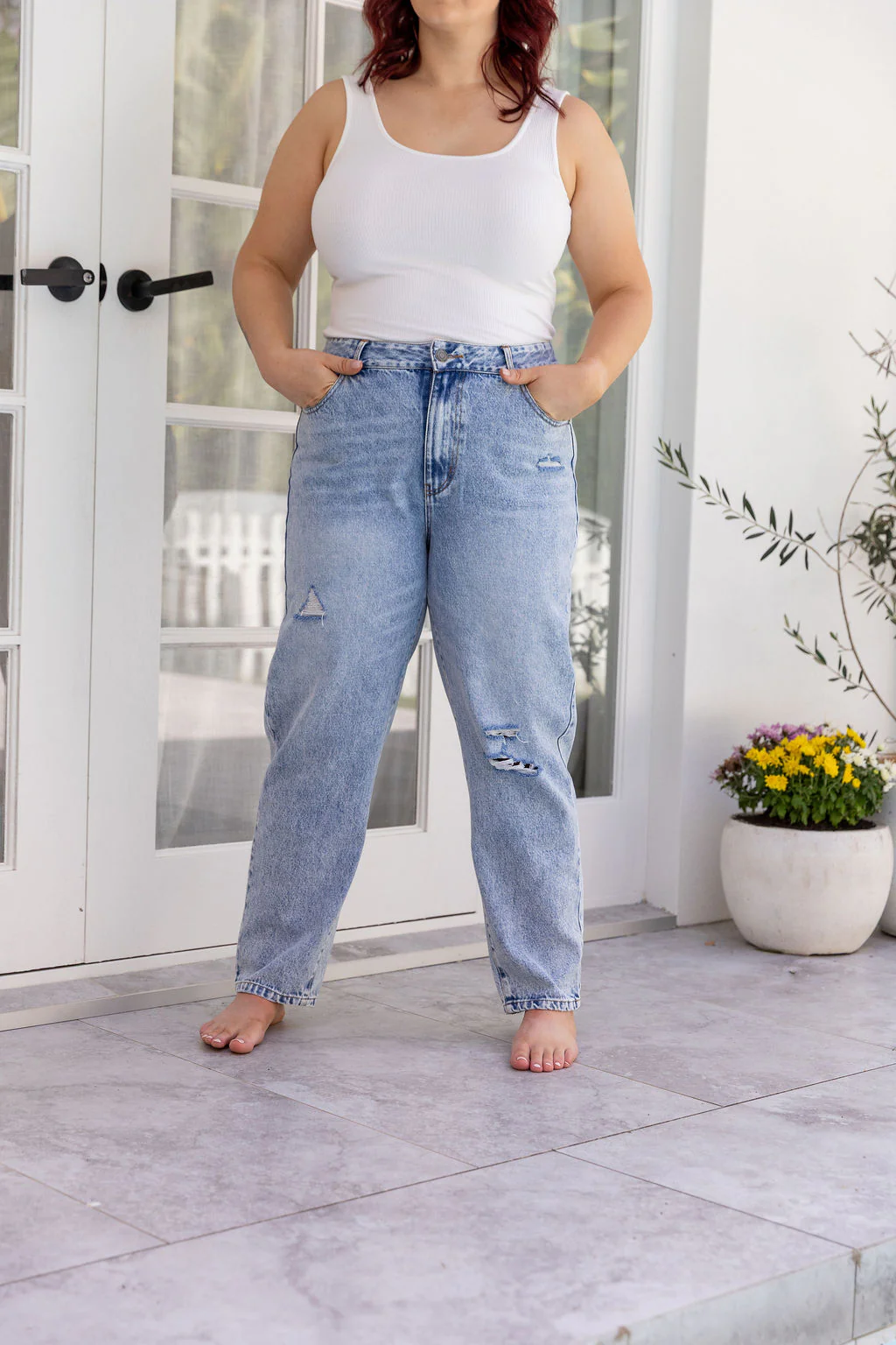 Cerys Jeans in Light Blue Acid Wash - Image 9