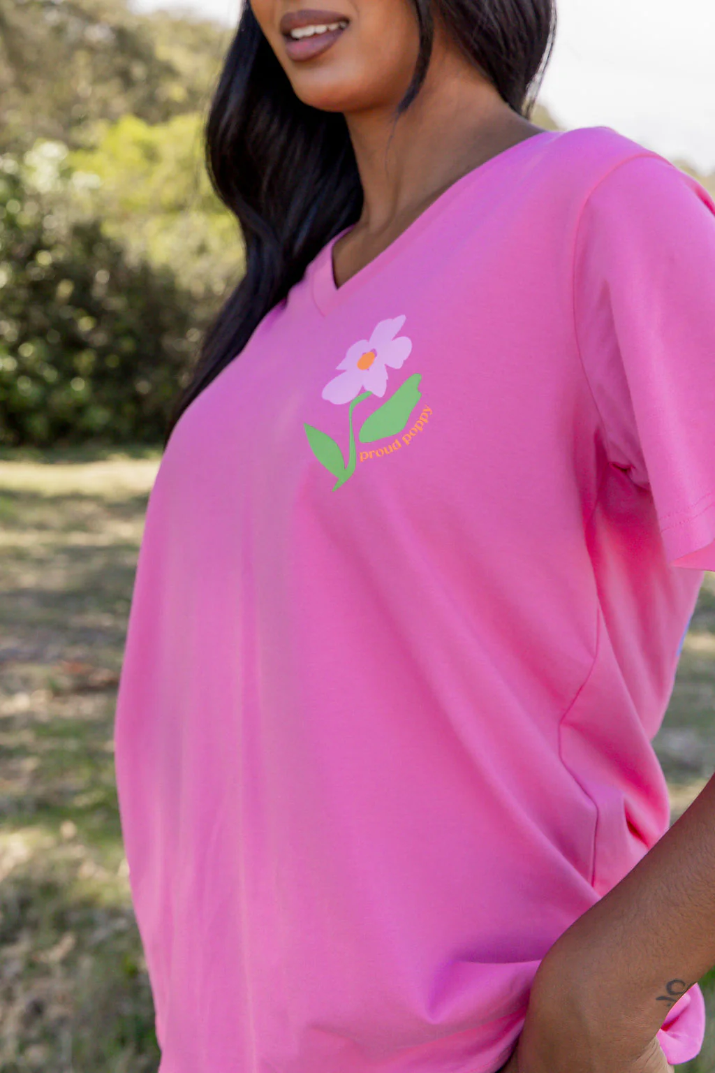 Choose Kindness V-Neck Tee in Pink - Image 6