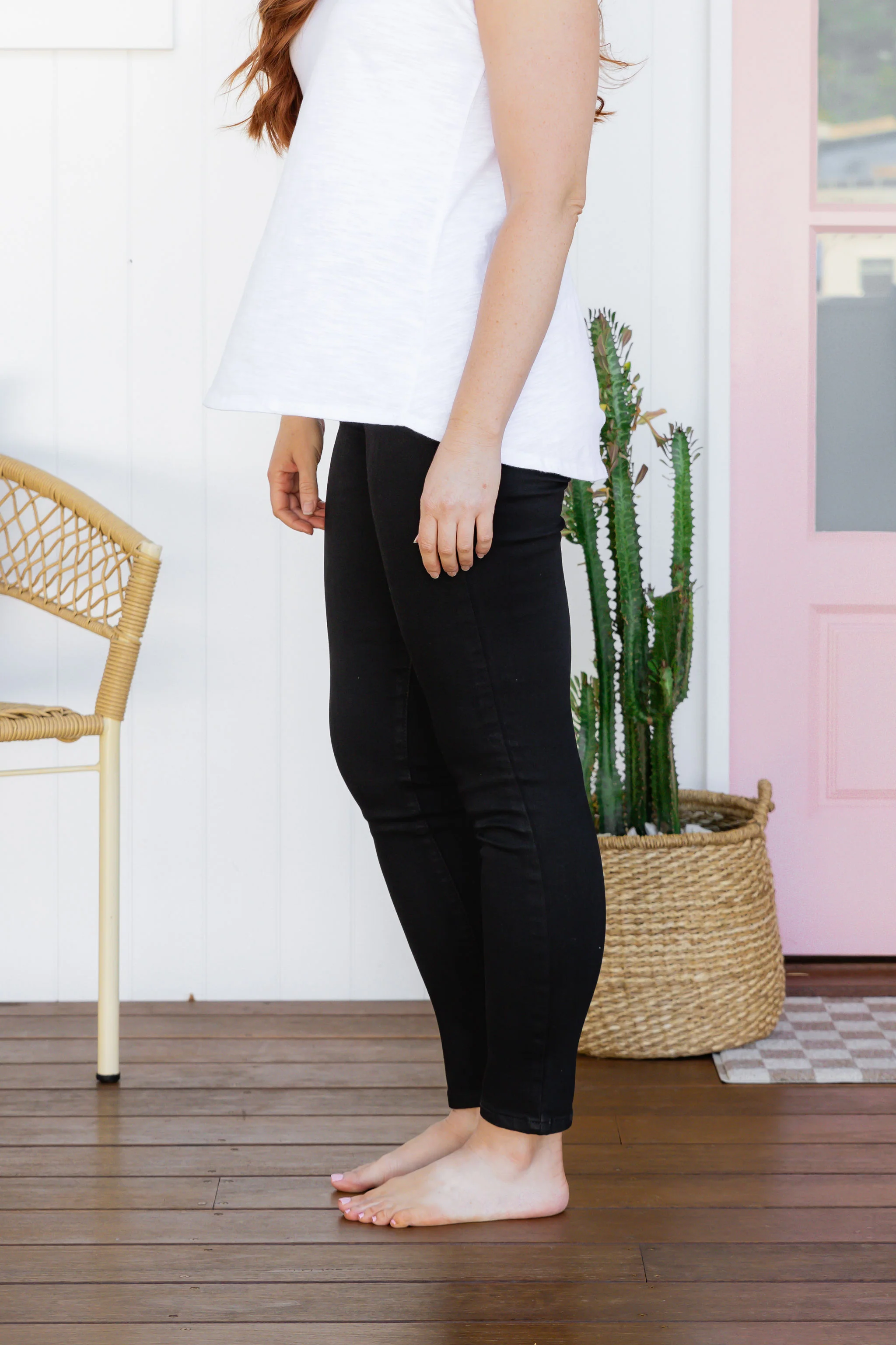 Corey Pull on Jeans in Black - Image 31