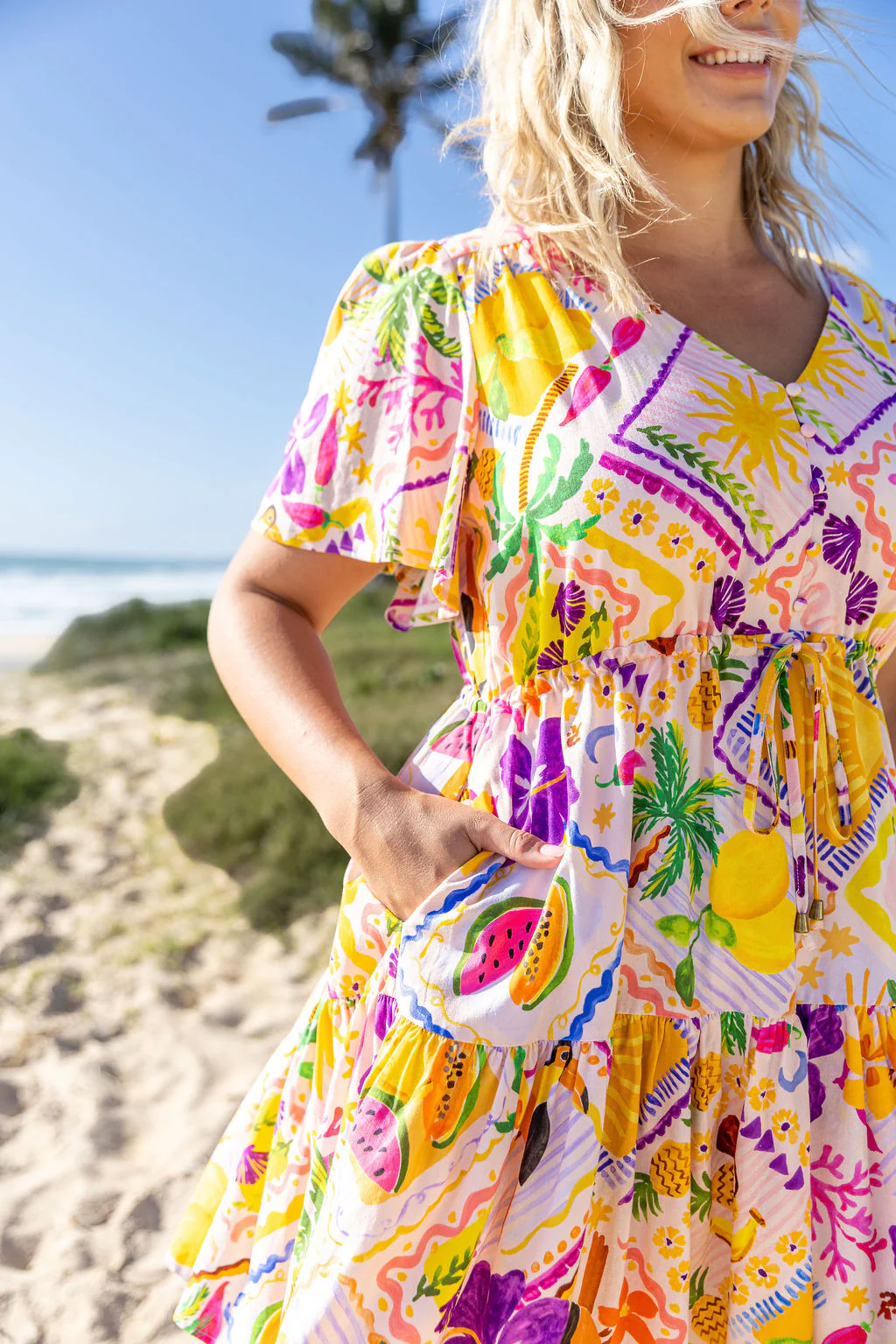 Esmae Linen Blend Dress in Toucan Paradise - Image 10