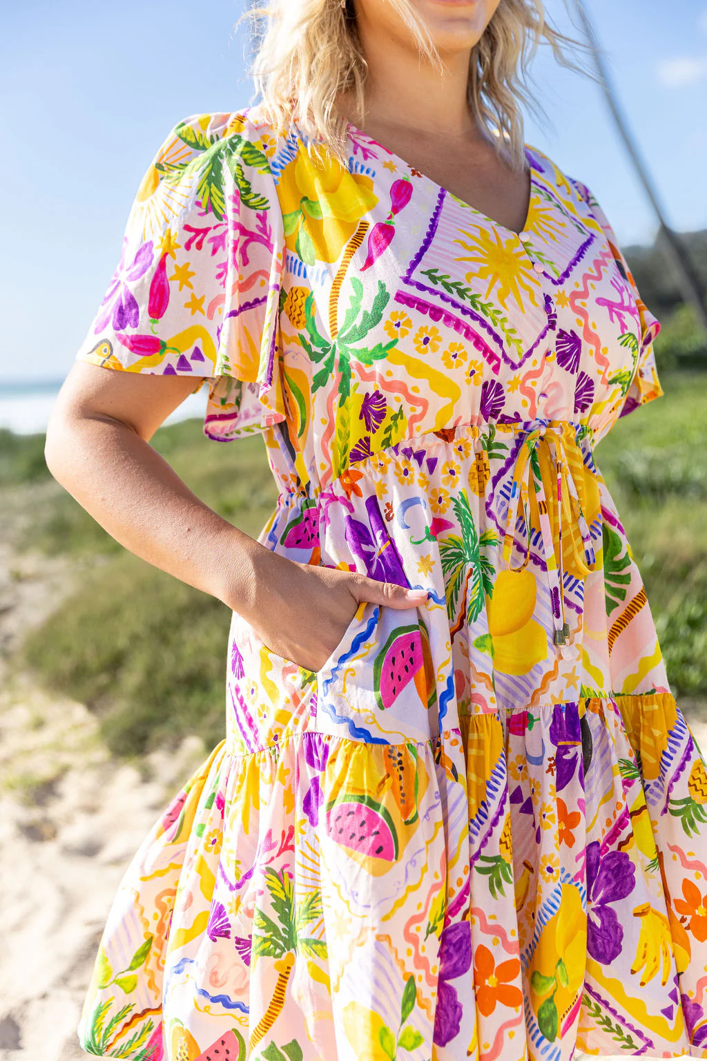 Esmae Linen Blend Dress in Toucan Paradise - Image 2