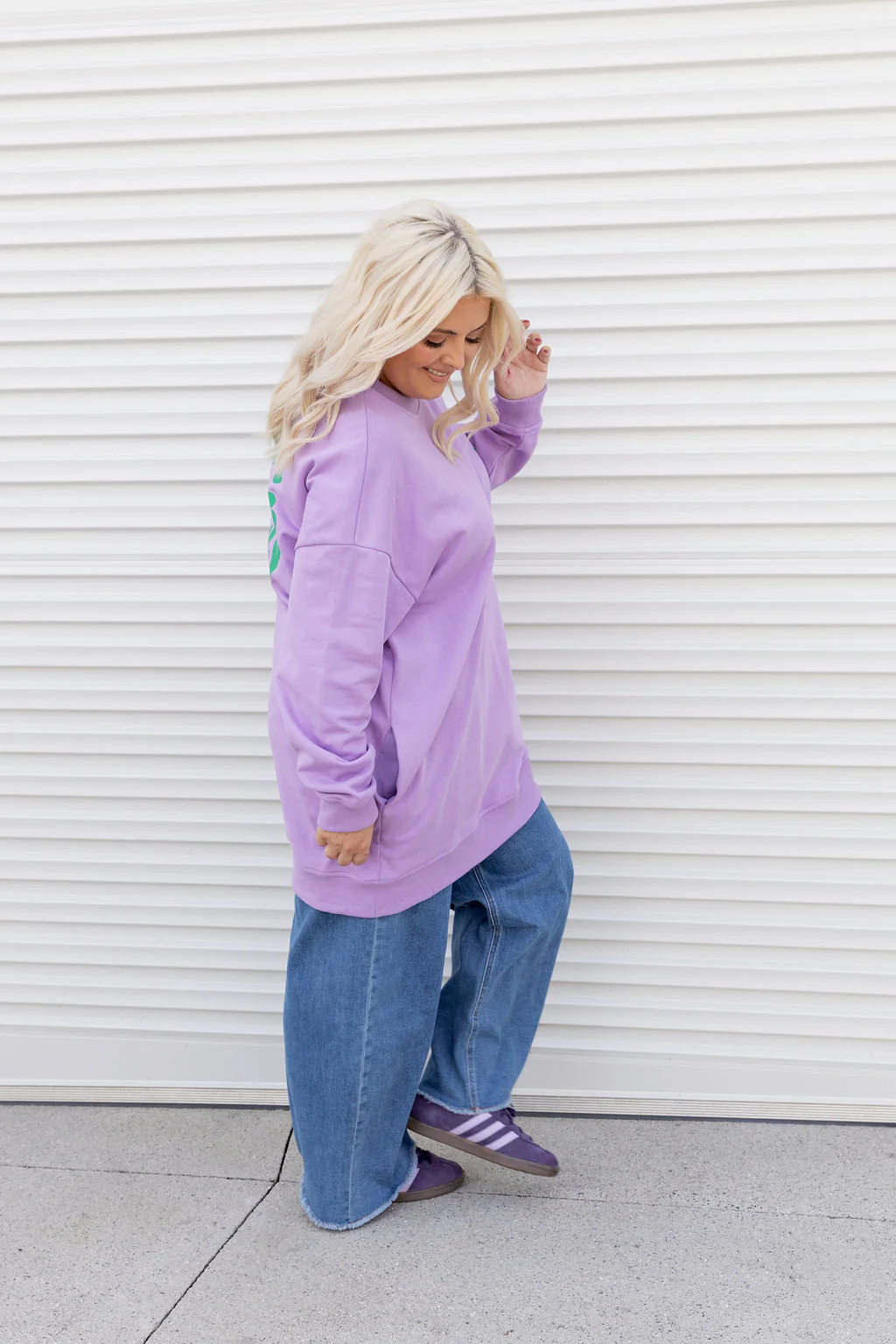 Evan Longline Sweatshirt in Good Vibes Lilac - Image 12