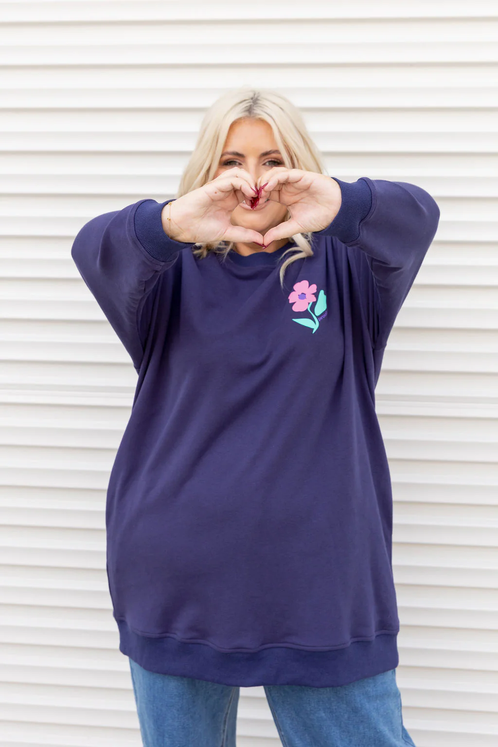Evan Longline Sweatshirt in Kindness Navy - Image 9