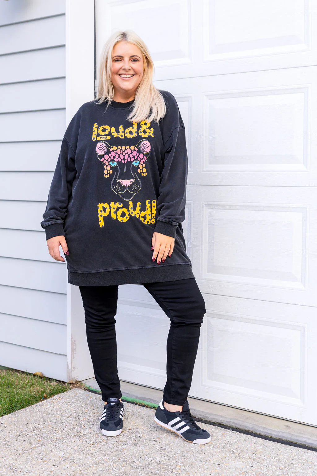 Evan Longline Sweatshirt in Loud Black Acid Wash by Kasey Rainbow - Image 3