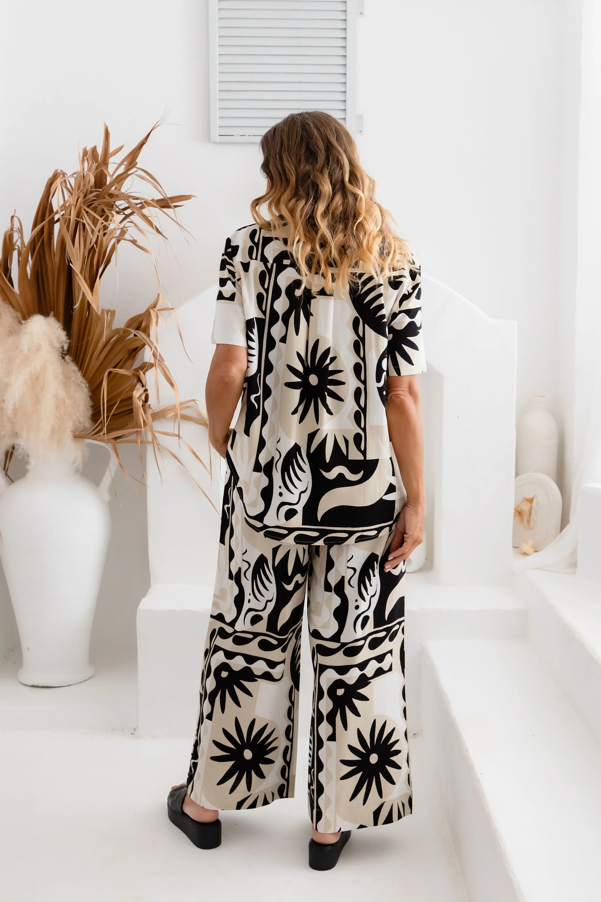 Gina Linen Blend Pant in Neptune - Image 11