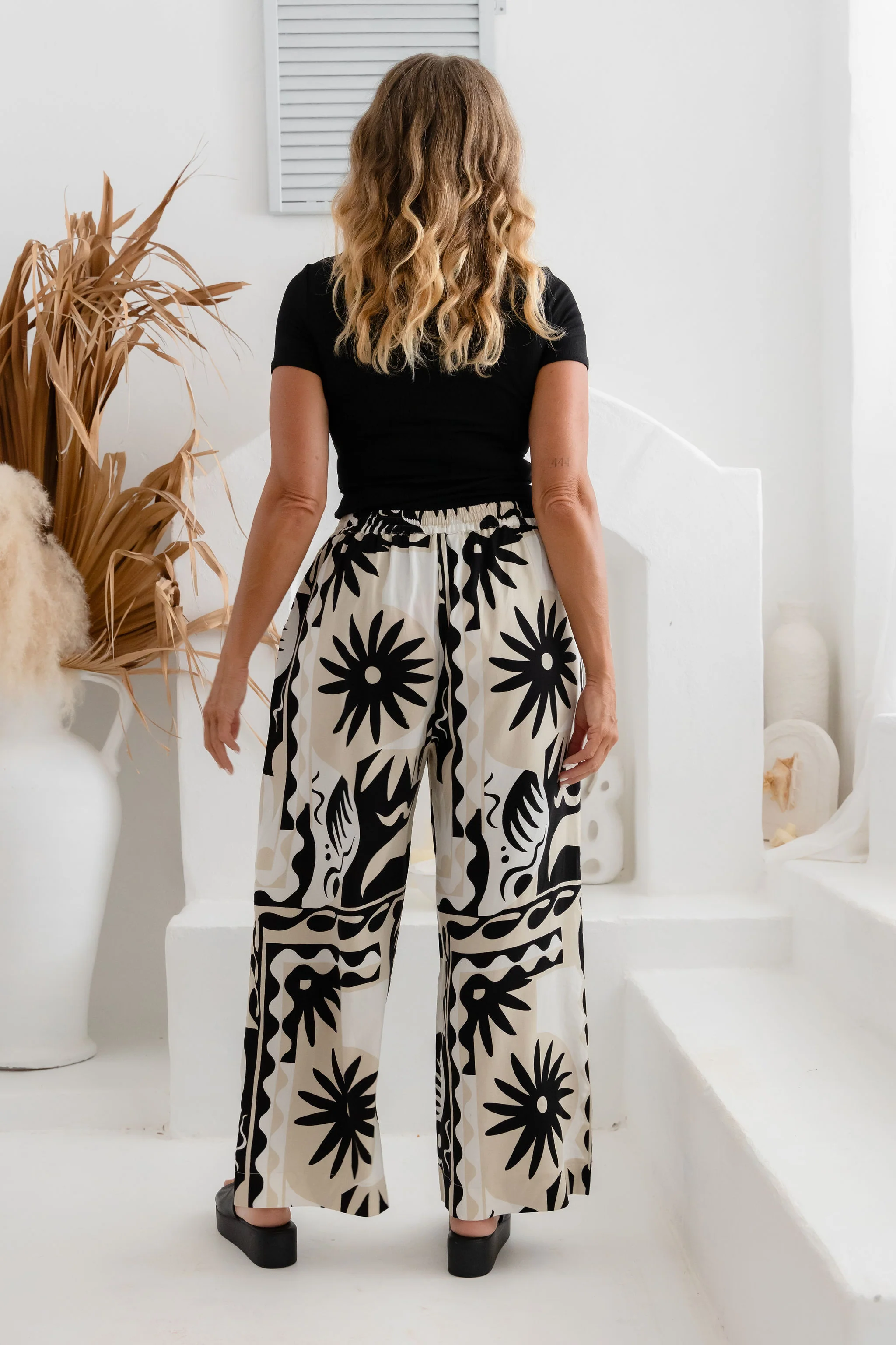 Gina Linen Blend Pant in Neptune - Image 9