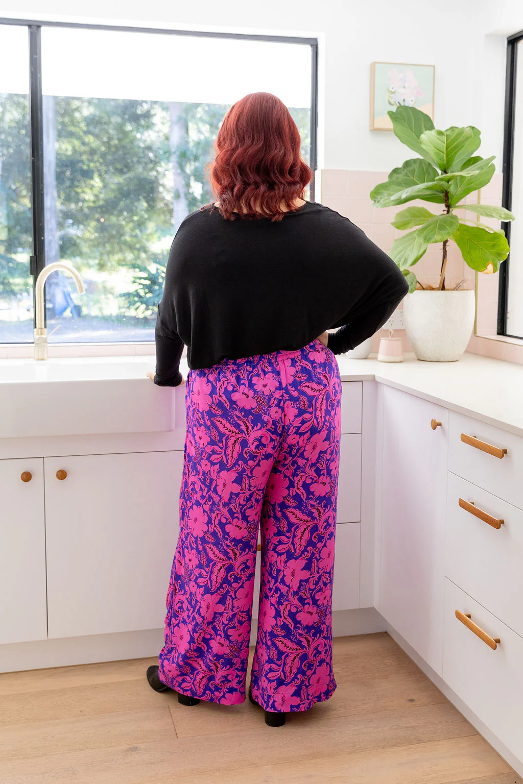 Gina Pants in Purple Blooms - Image 10