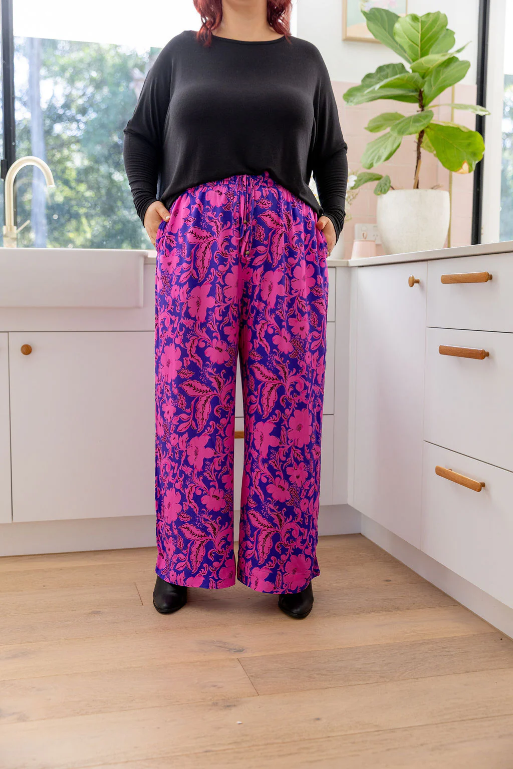 Gina Pants in Purple Blooms - Image 11