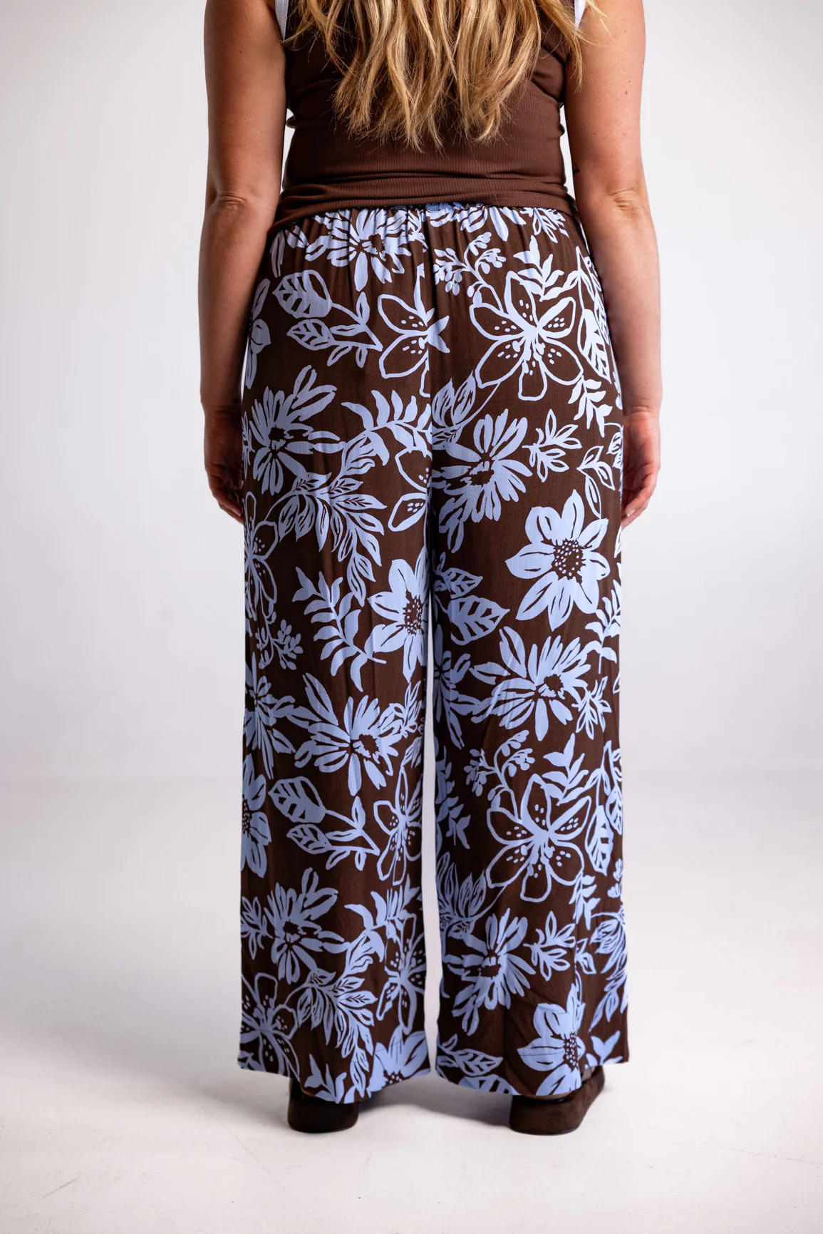 Gina Pants in in Blue Lani Chocolate - Image 11