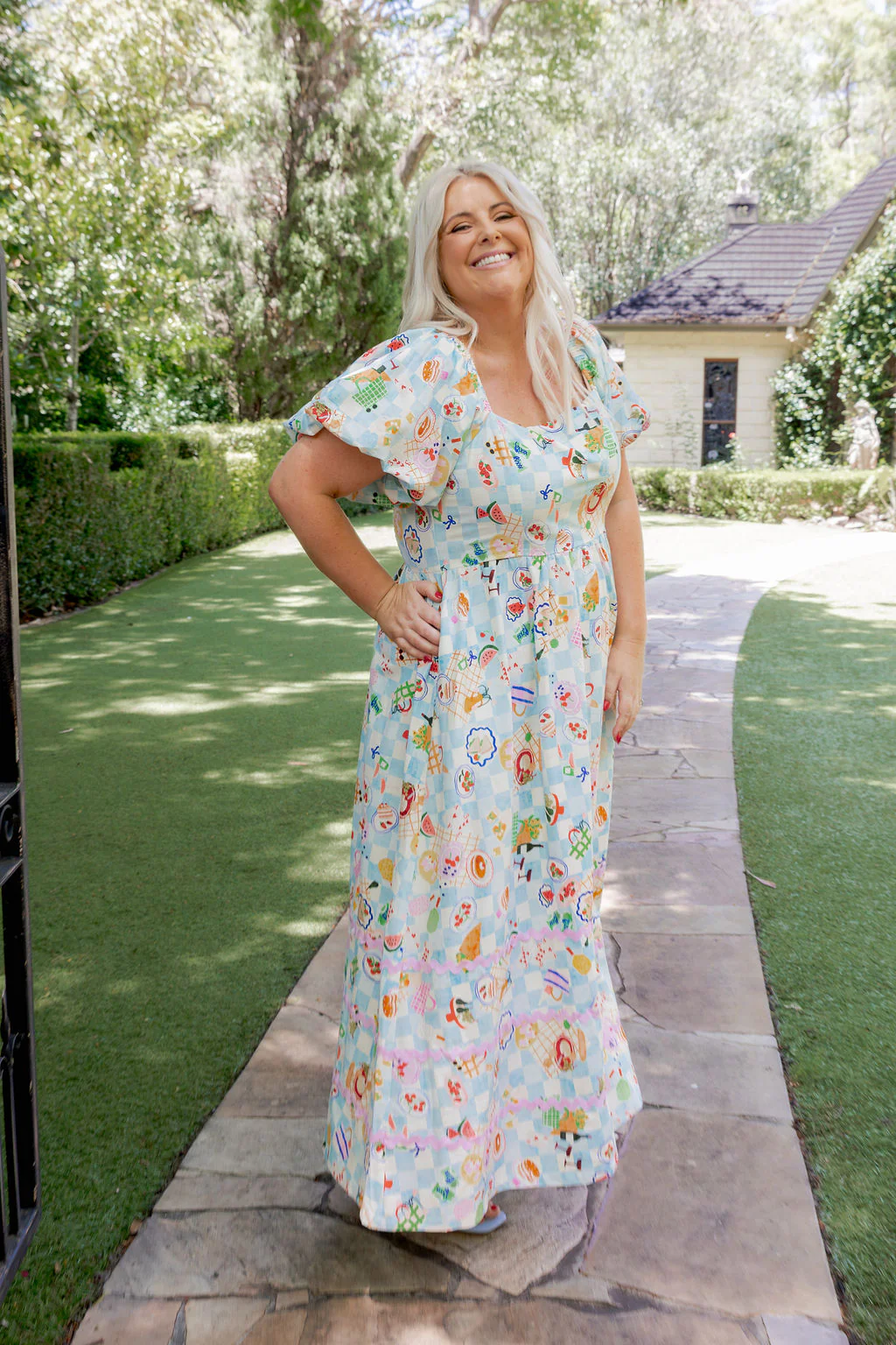 Giovanna Linen Blend Maxi Dress in Picnic - Image 15