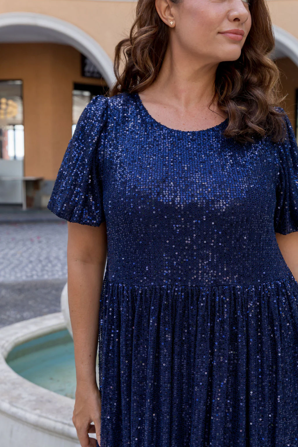 Glimmer Sequin Midi Dress in Navy - Image 3