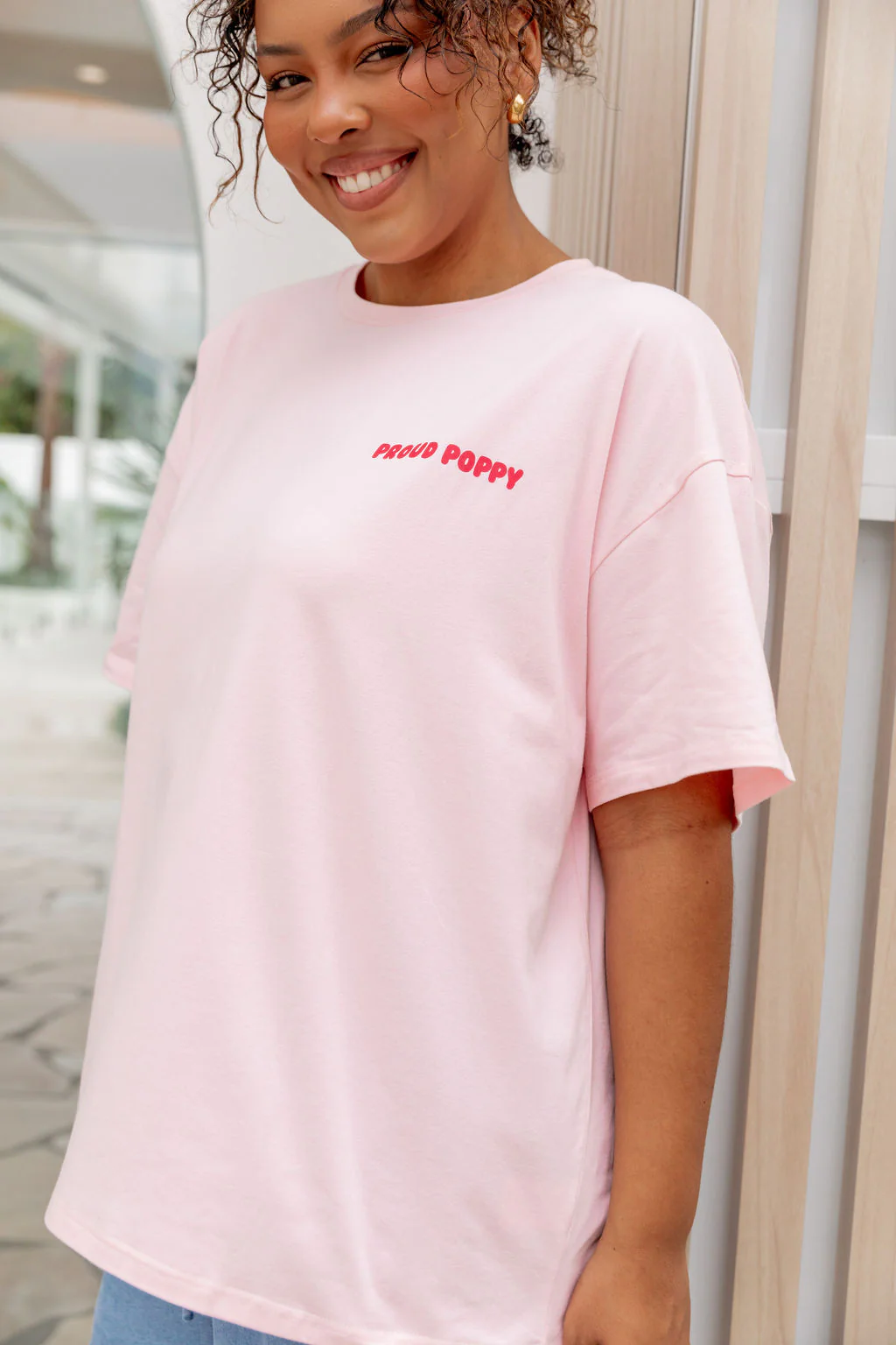Good Vibes Tee in Pink - Image 23