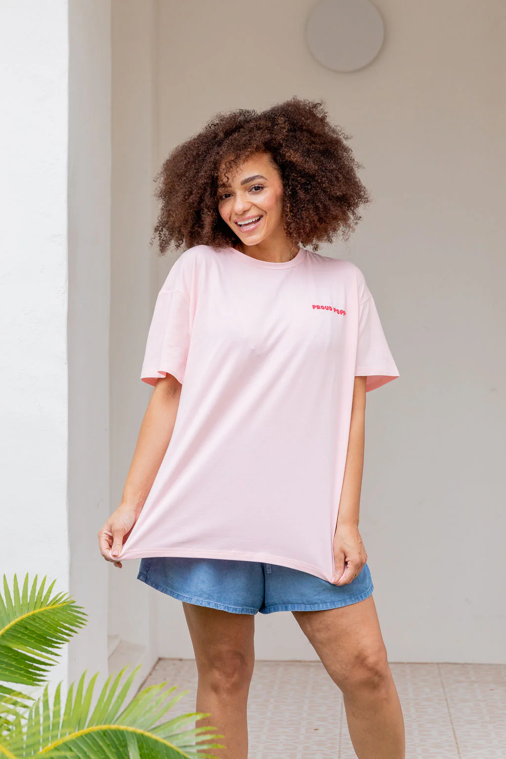 Good Vibes Tee in Pink - Image 9