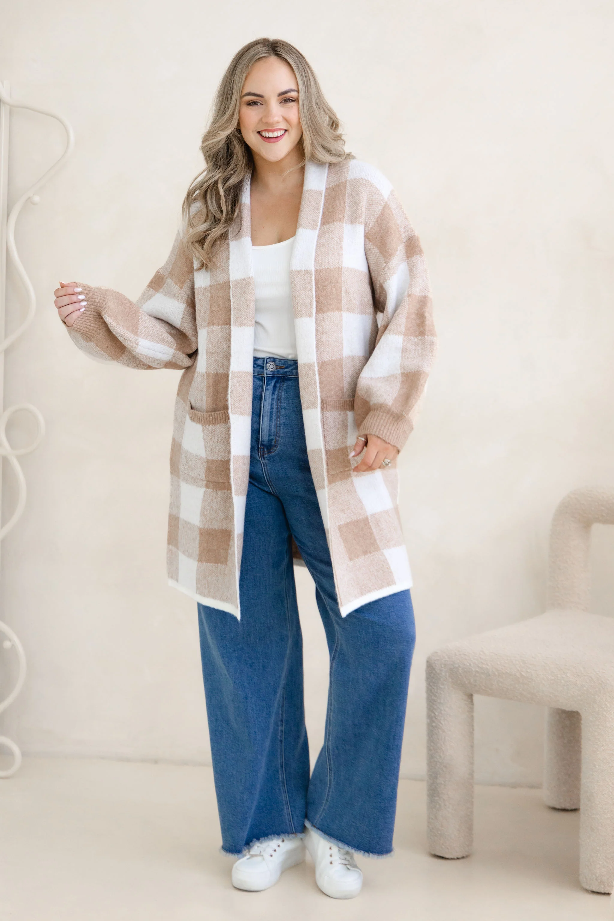 Hampton Knit in Beige Gingham - Image 3