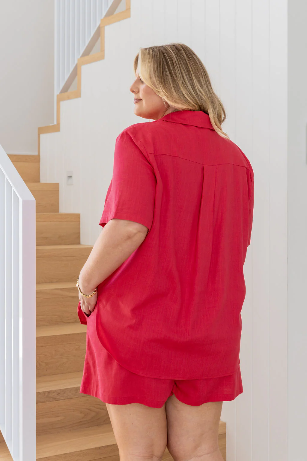 Harlow Linen Blend Shorts in Cherry Pink - Image 7