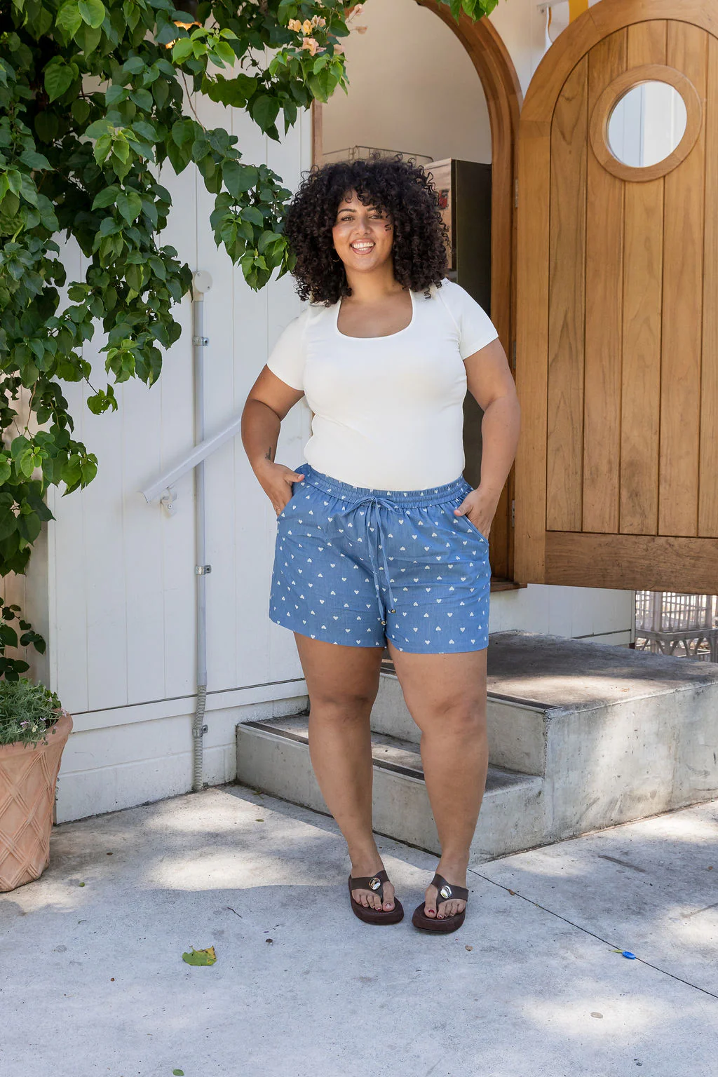 Harlow Shorts in Chambray Hearts - Image 3