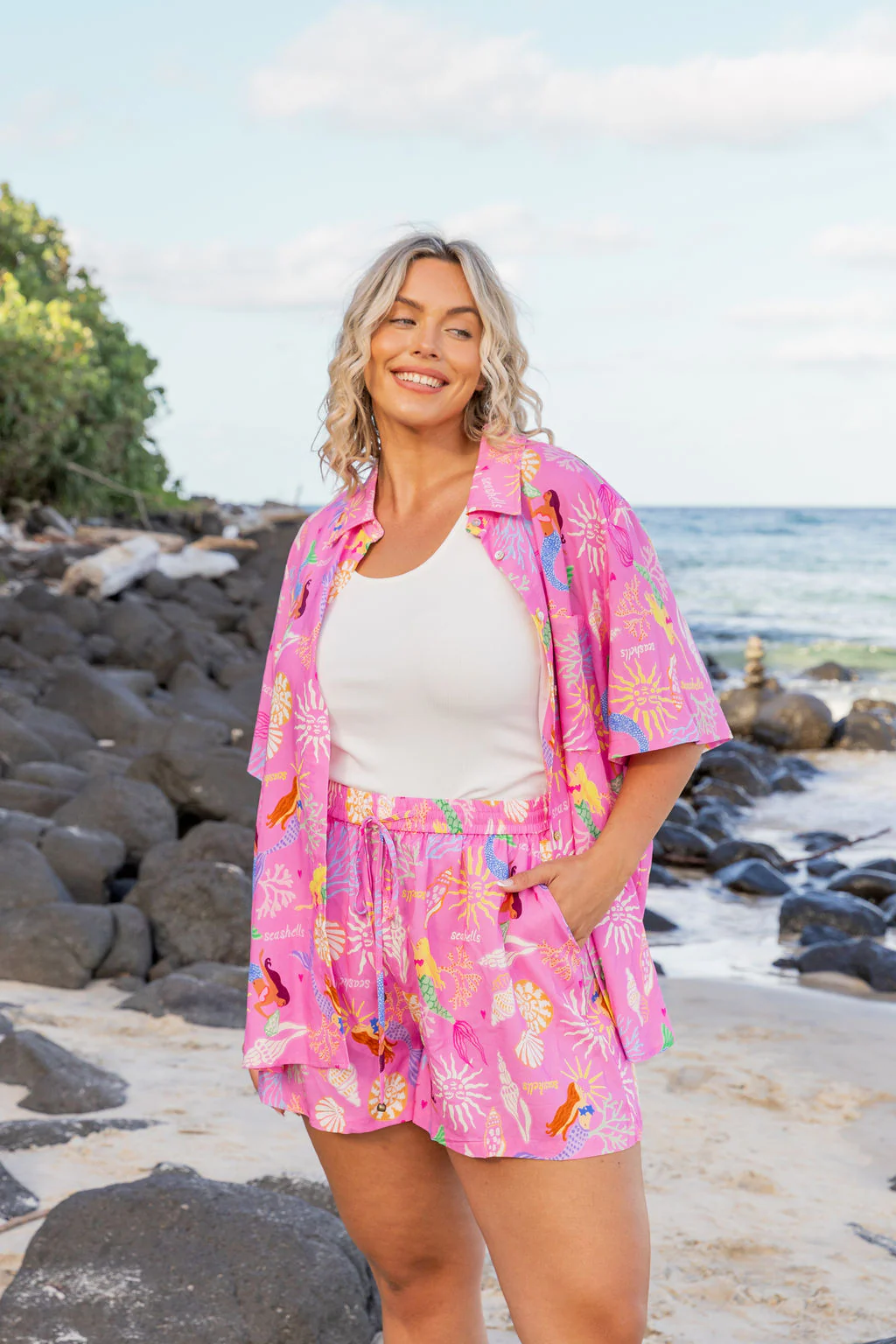 Harlow Shorts in Serena