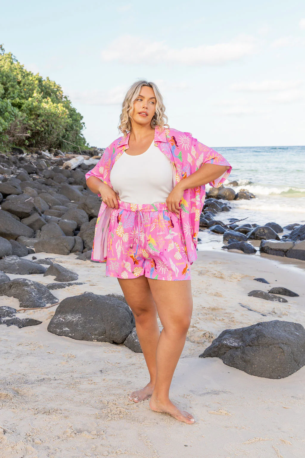 Harlow Shorts in Serena - Image 11