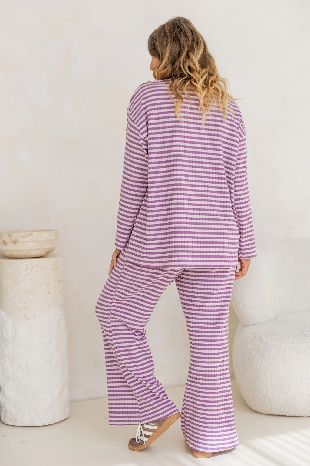 Henry Lounge Knit Pant in Purple/Lilac Stripe - Image 4