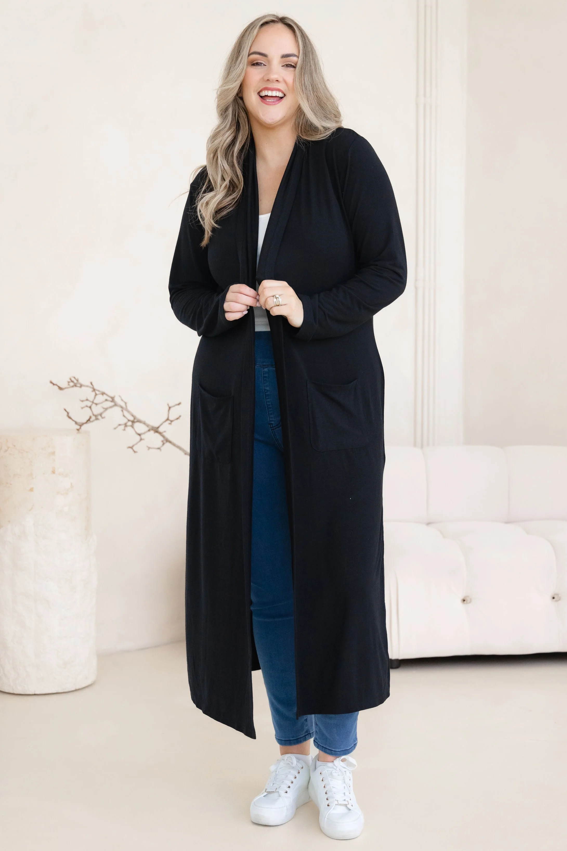 Jane Cardi Maxi Length in Black - Image 5