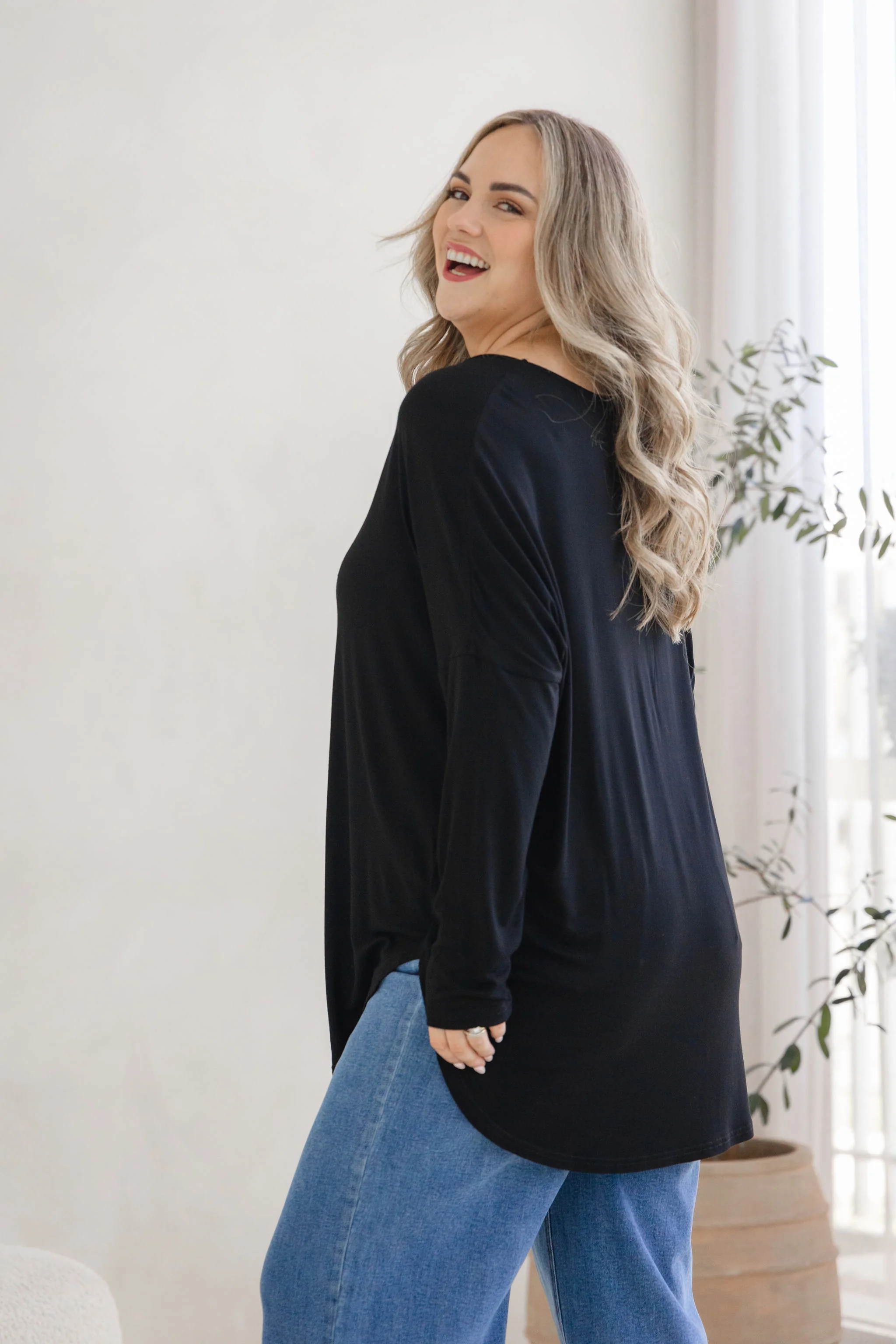 Jasper Jersey Top in Black - Image 4