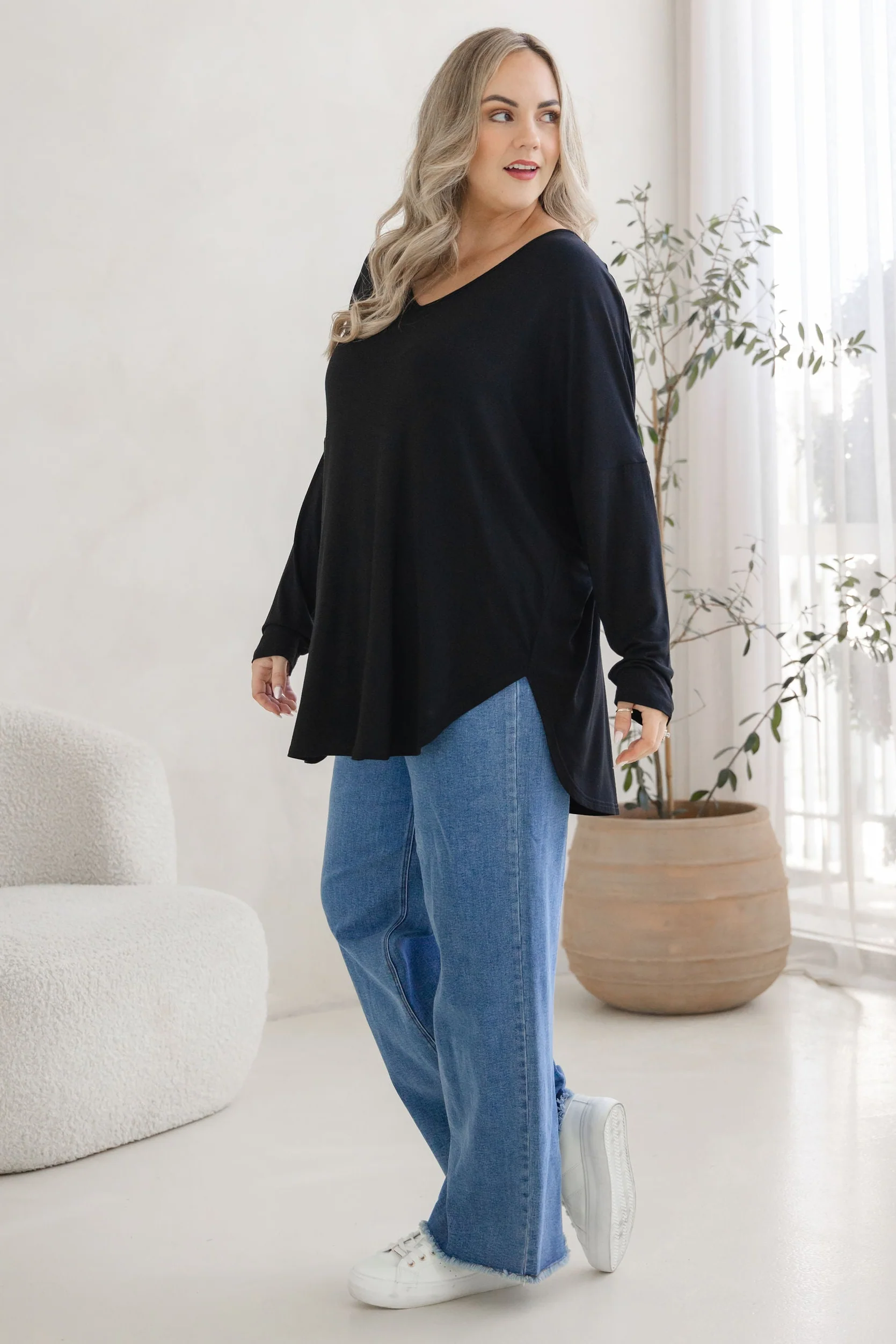 Jasper Jersey Top in Black - Image 5