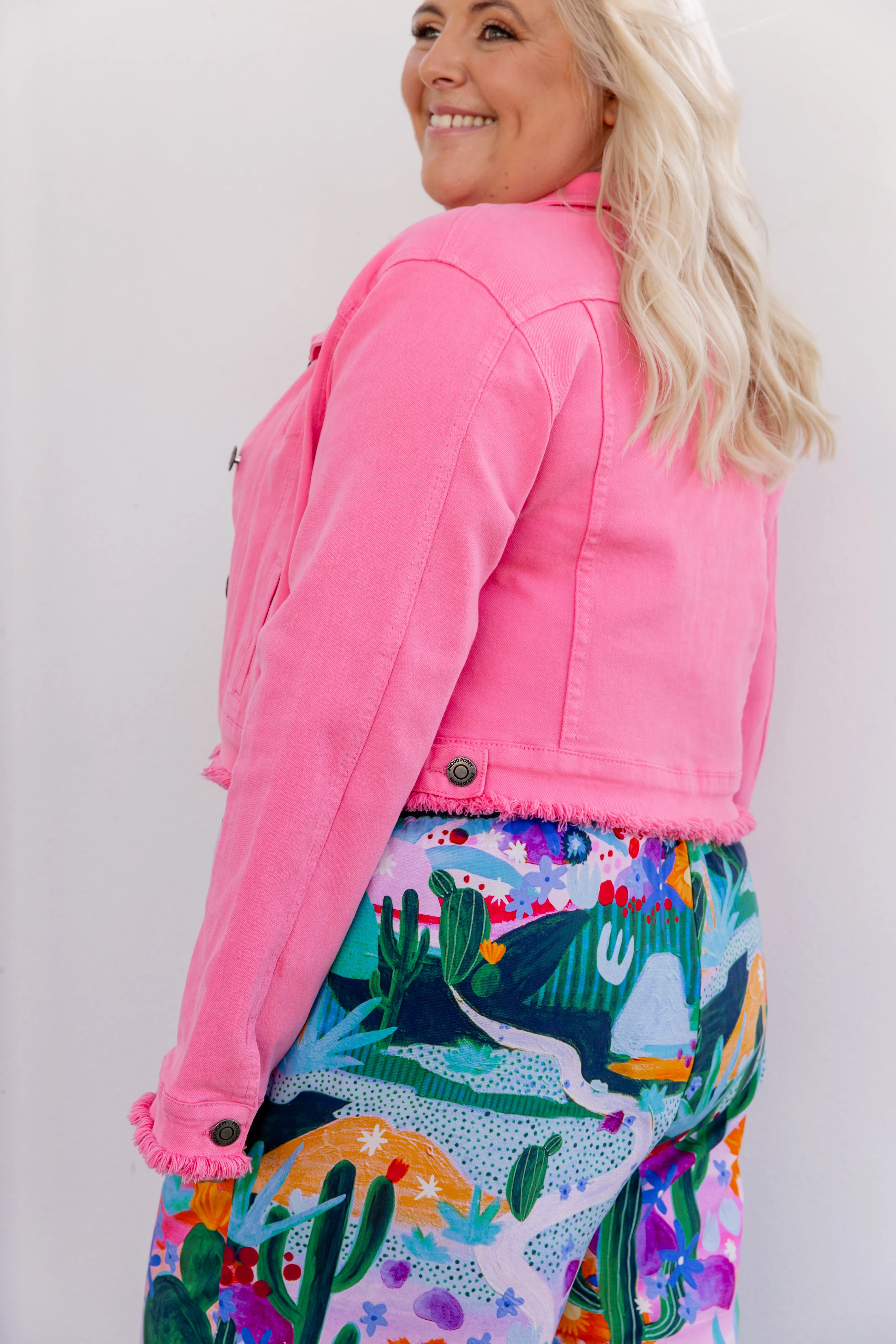 Kenzi Cropped Denim Jacket in Pink - Image 24