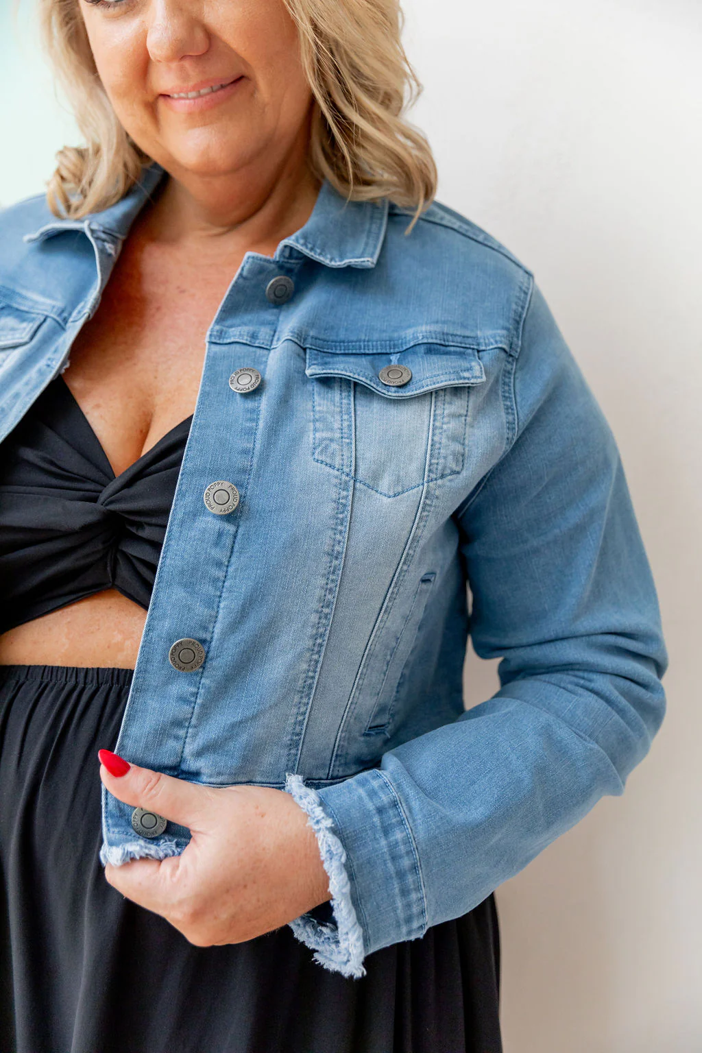 Kenzie Crop Denim Jacket - Image 14