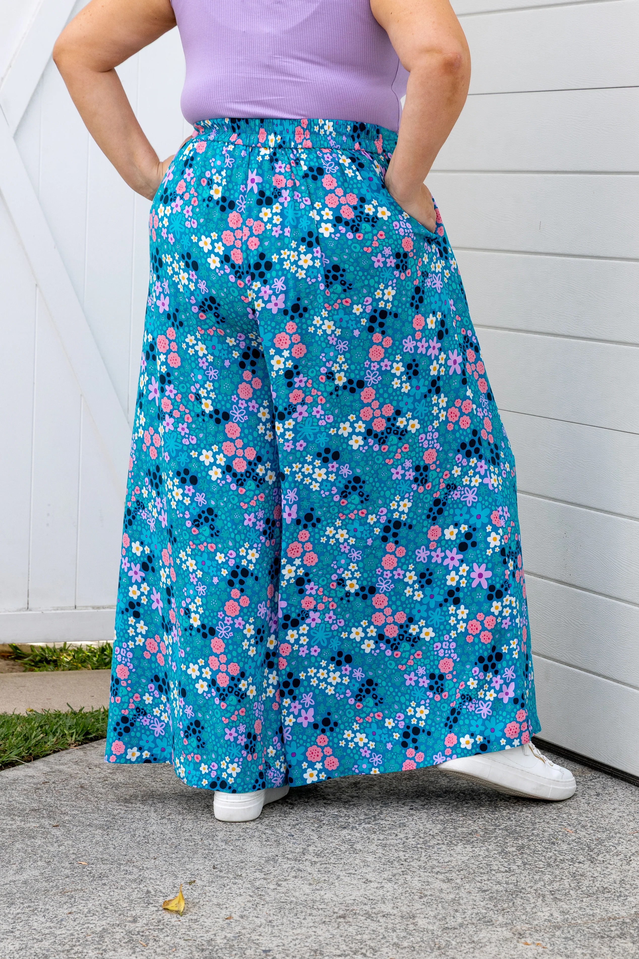 Larsa Pant in Itsy Bitsy by Kasey Rainbow - Image 12