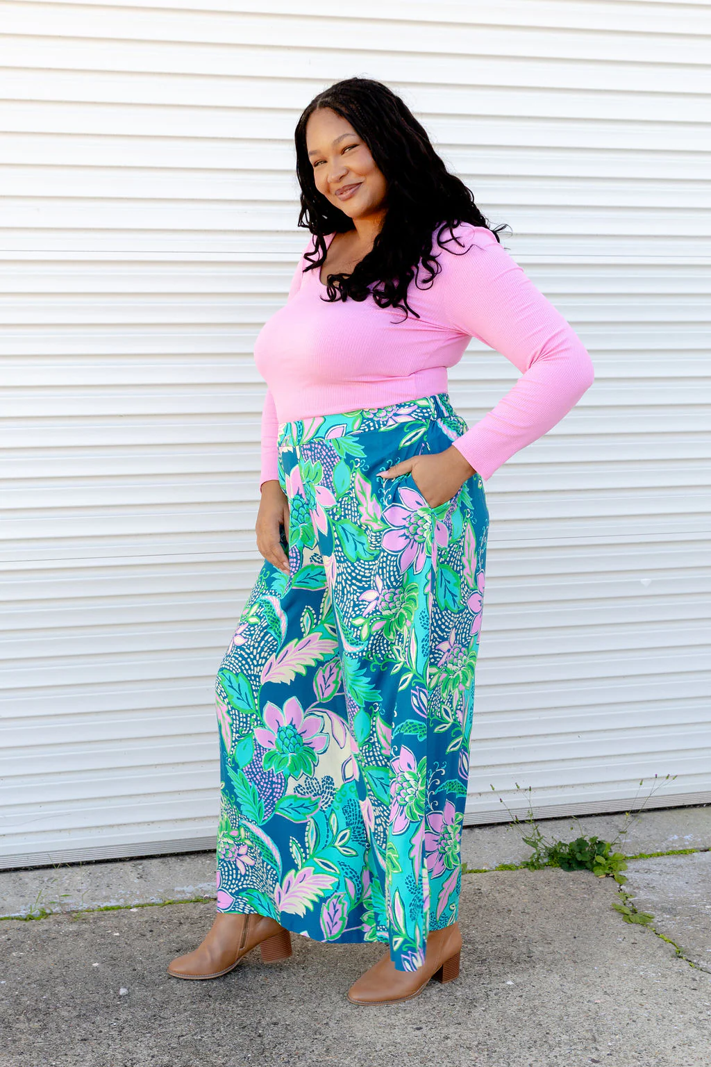 Larsa Pant in Kosum Pink - Image 11